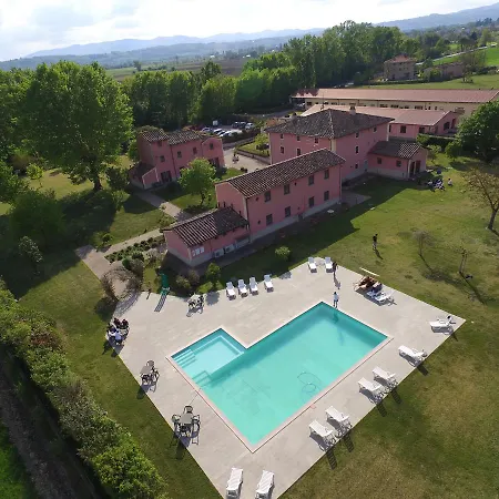 Antico Borgo De Romolini Agroturismo *