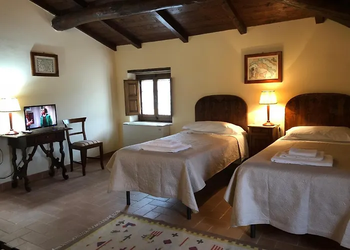 Farm stay Antico Borgo De Romolini *
